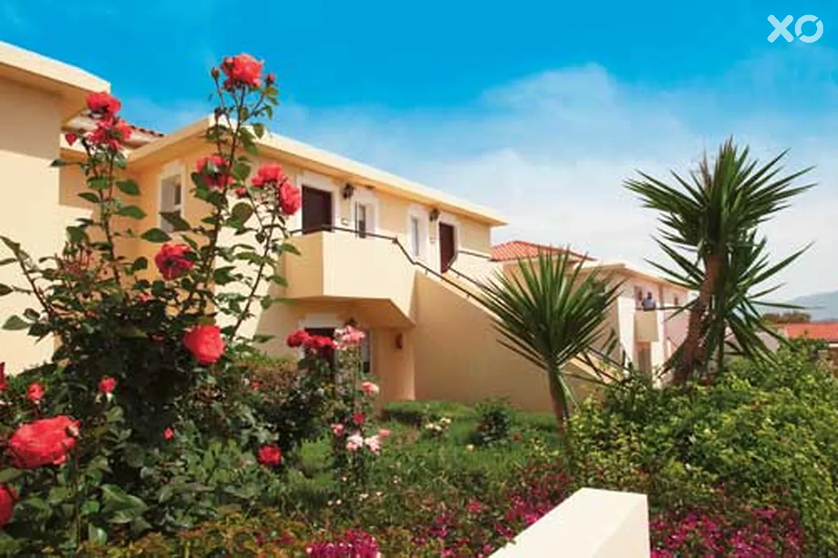 Akamanthea Holiday Village