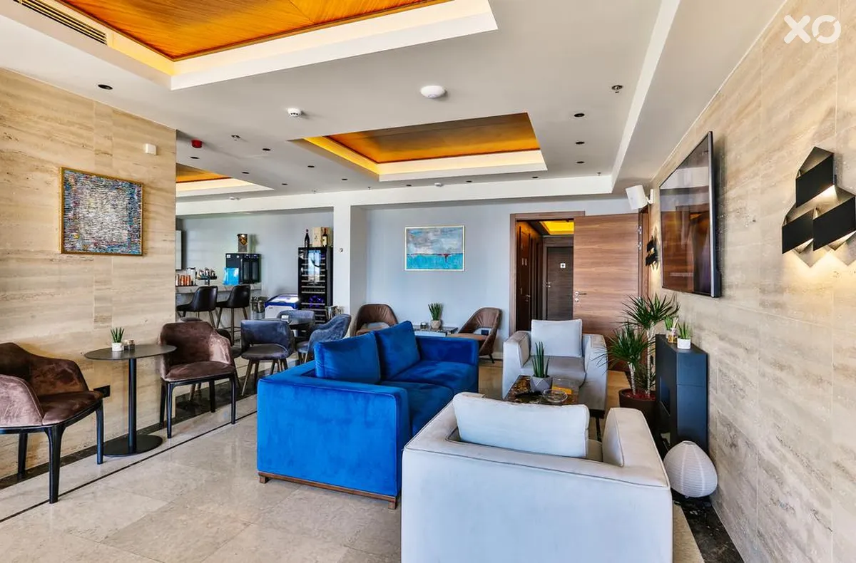 California Hotel