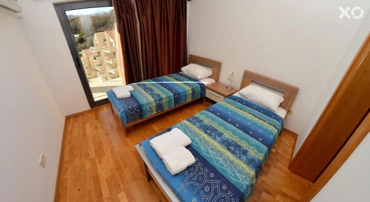 Blue Horizon Apartments