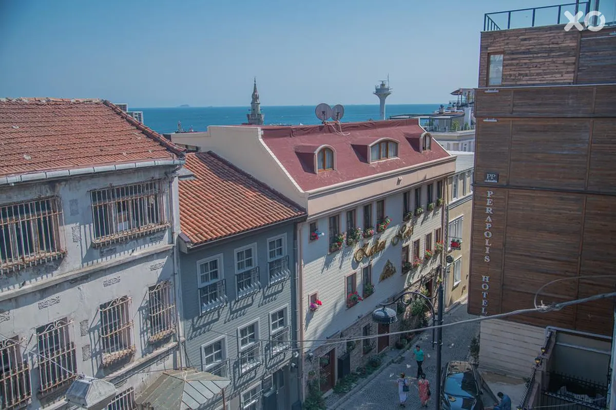 Kaftan Hotel