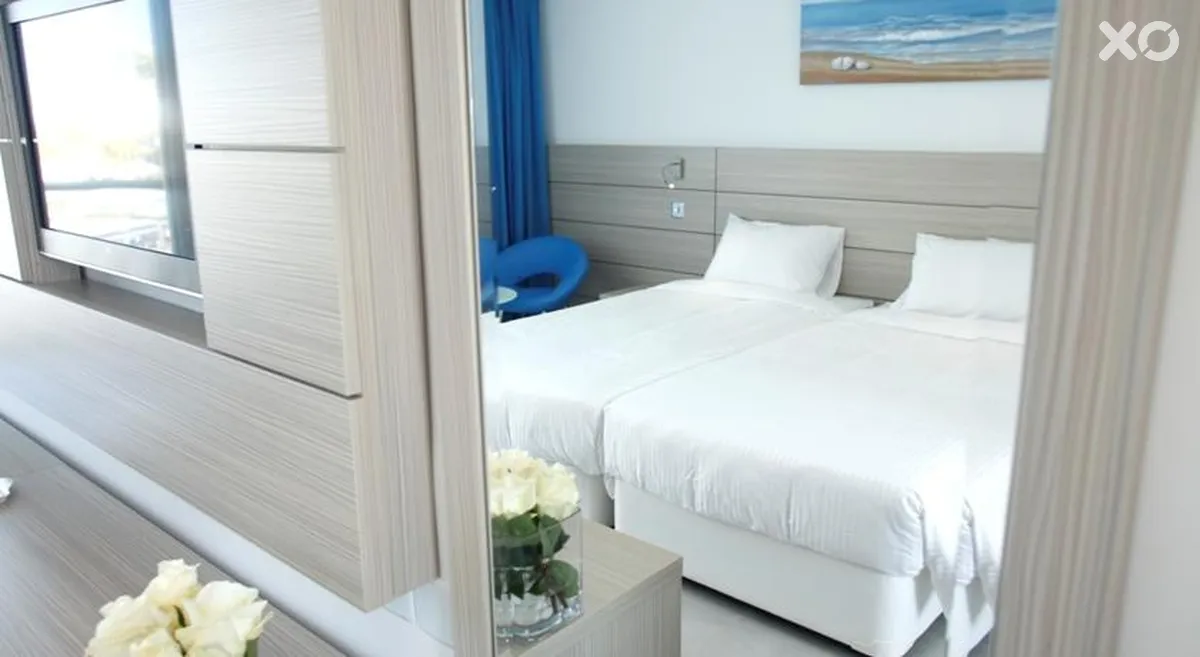 Limanaki Beach Hotel