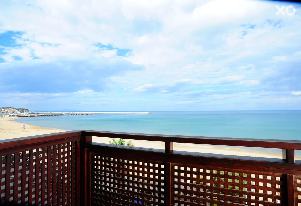 Steris Elegant Beach Hotel