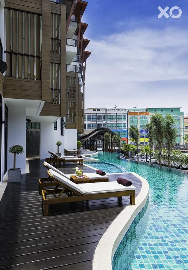 The Lunar Patong