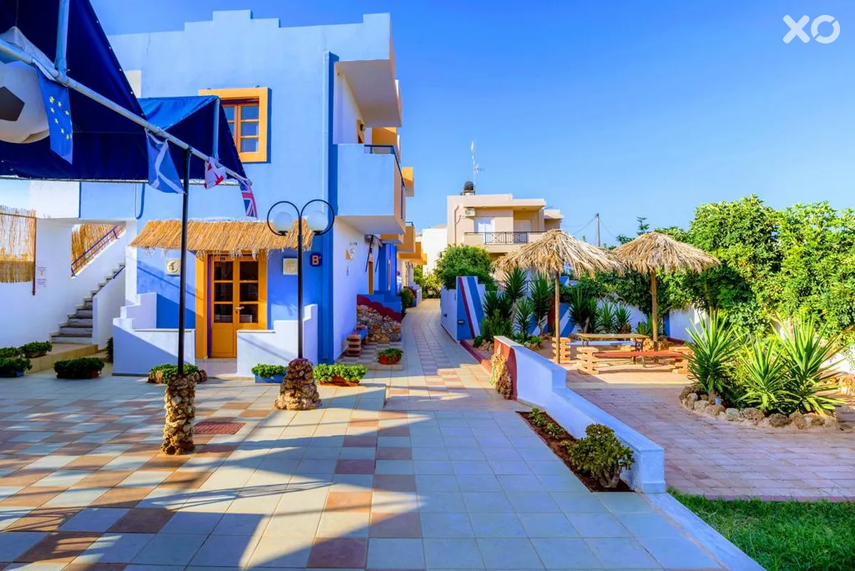 Eltina Apartments
