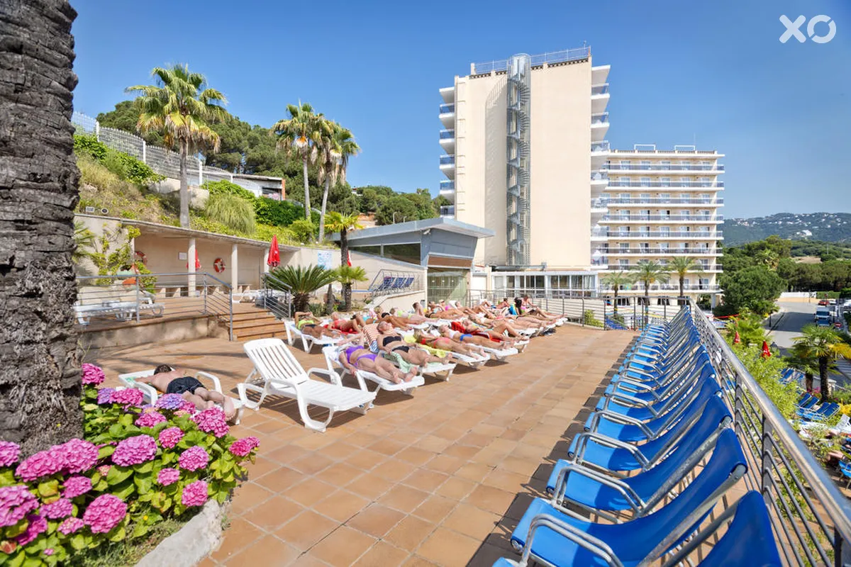 Oasis Park Splash Hotel