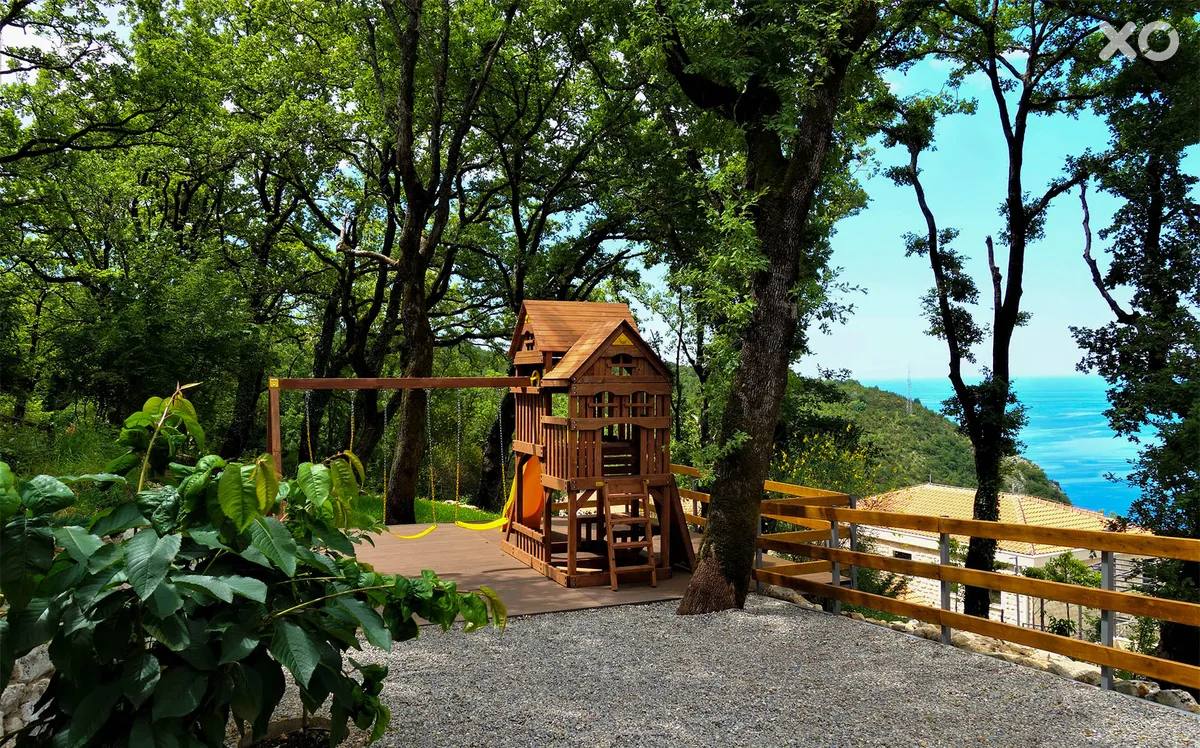 Oak Leaf Residences