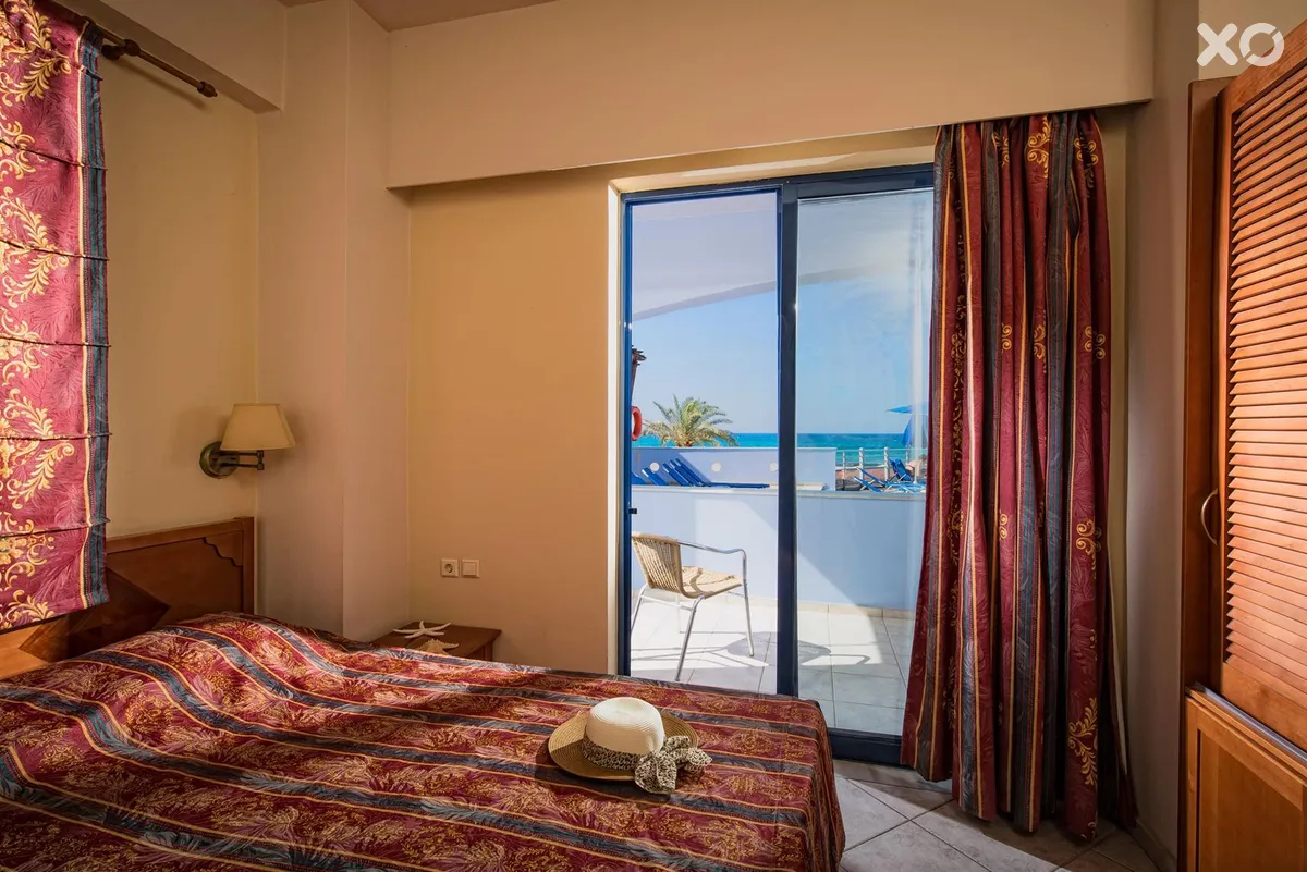 Eleni Beach Hotel