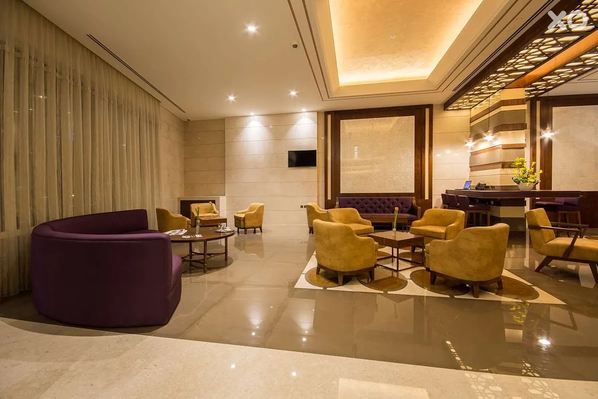 Golden Tulip Media Hotel