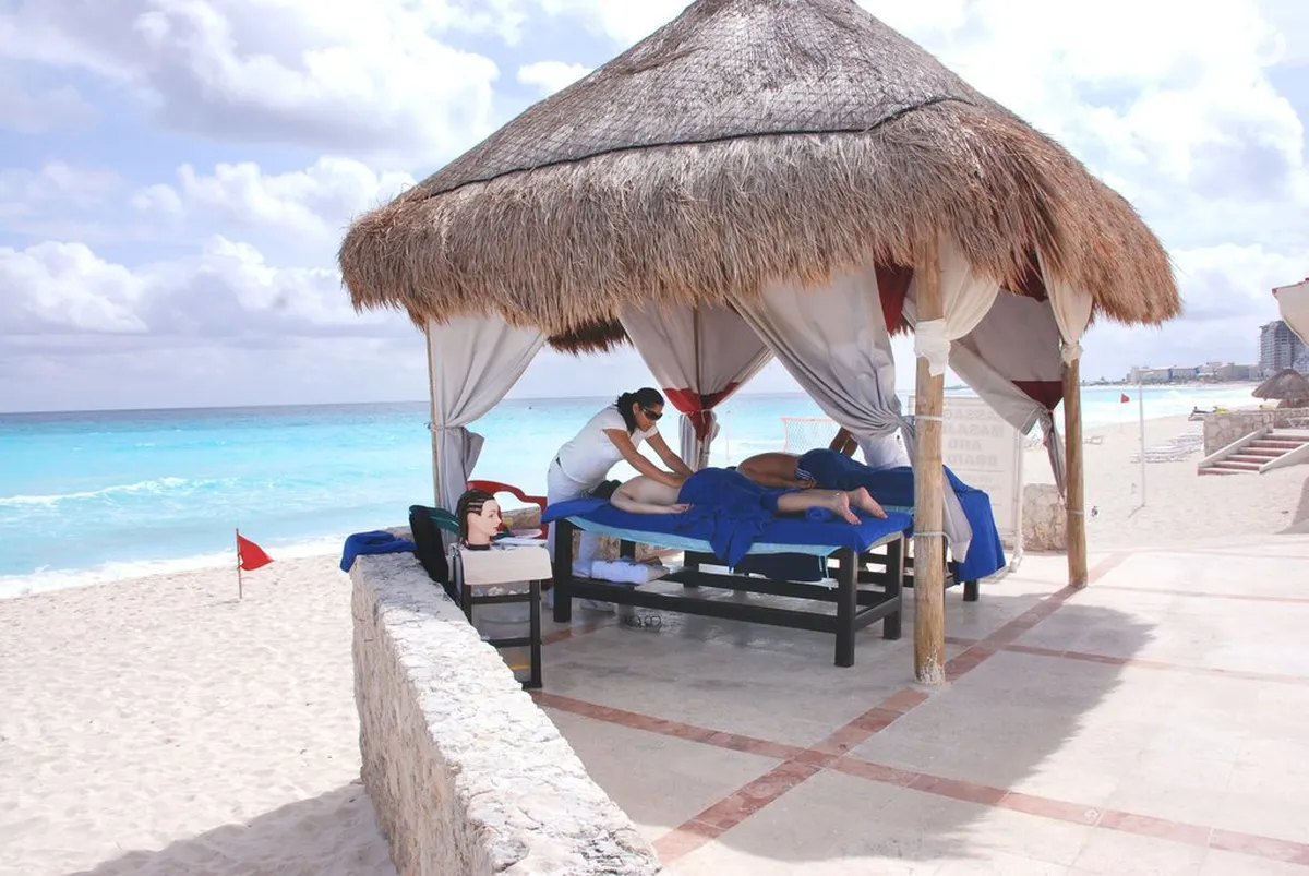 Solymar Beach Resort Cancun