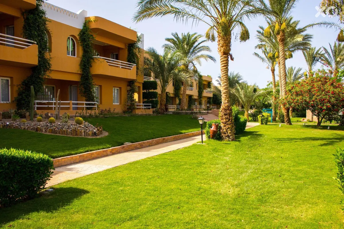 Golden Beach Resort