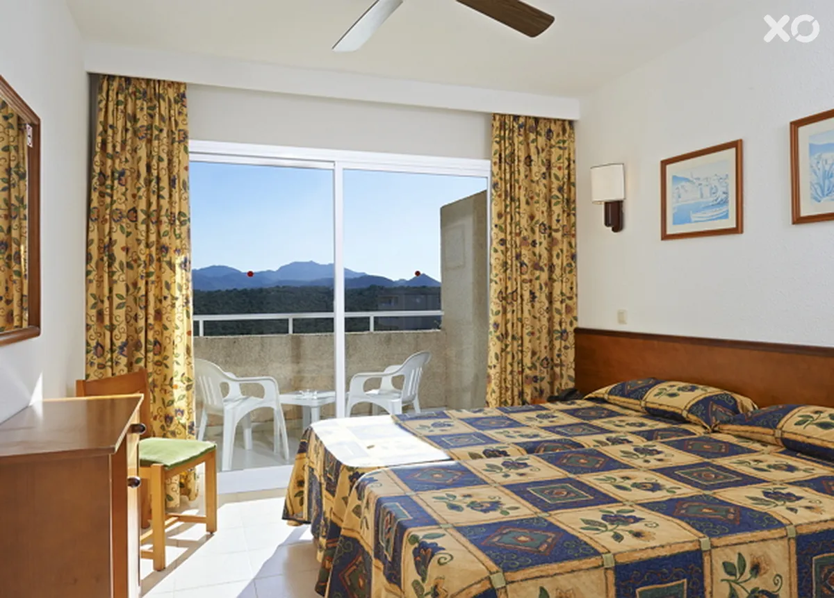 Club Cala Romani Hotel