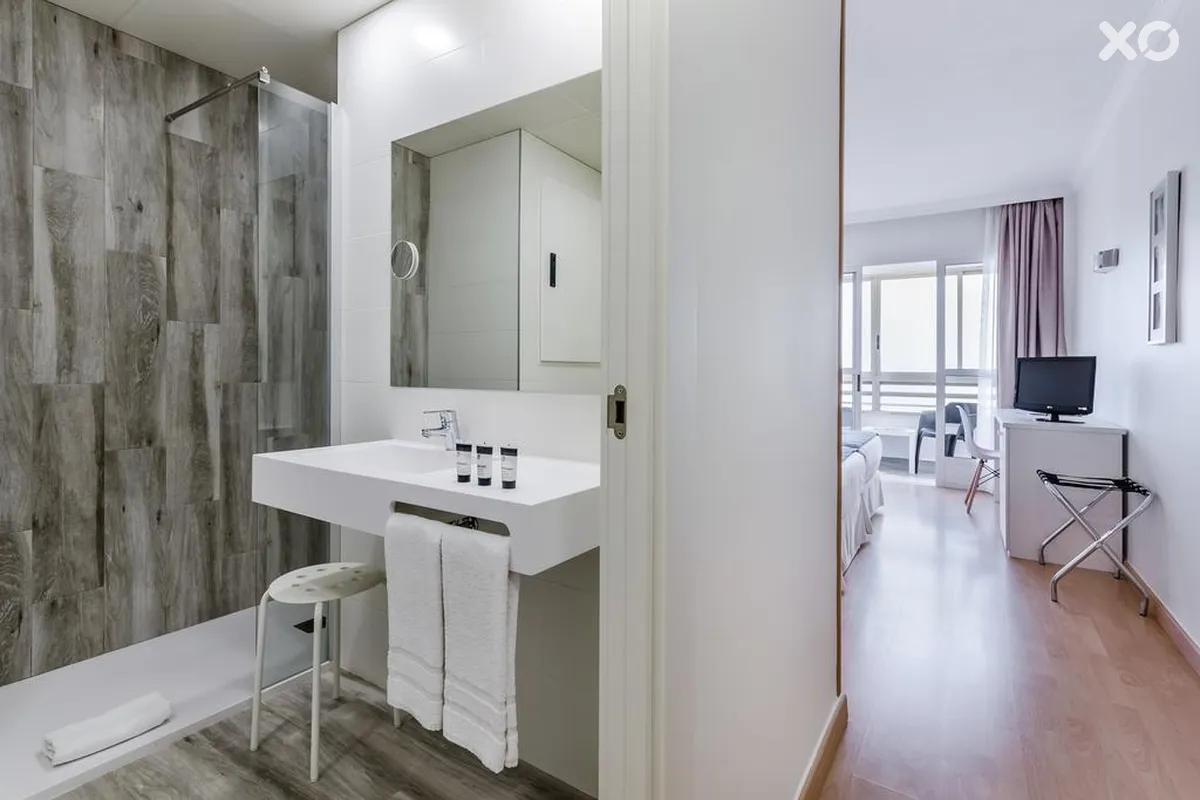 Maya Alicante Hotel
