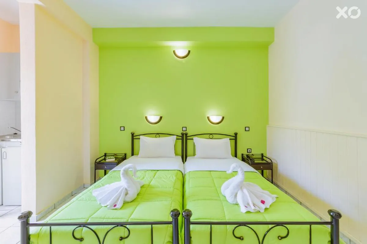Evelin Hotel & Studios