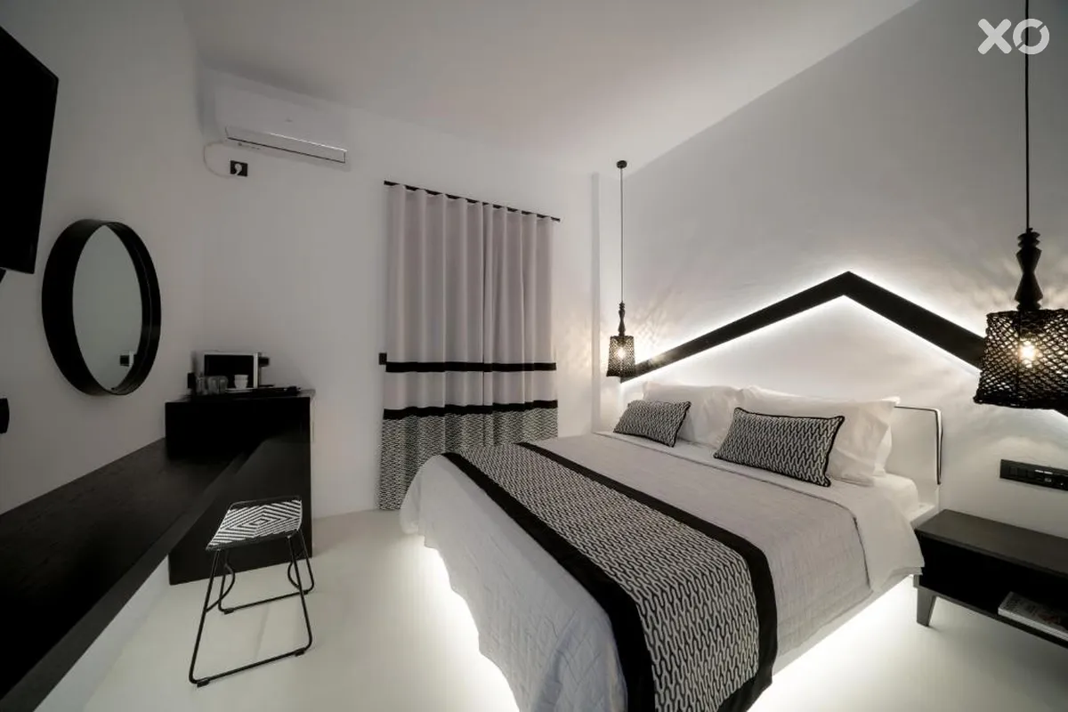 Divelia Hotel