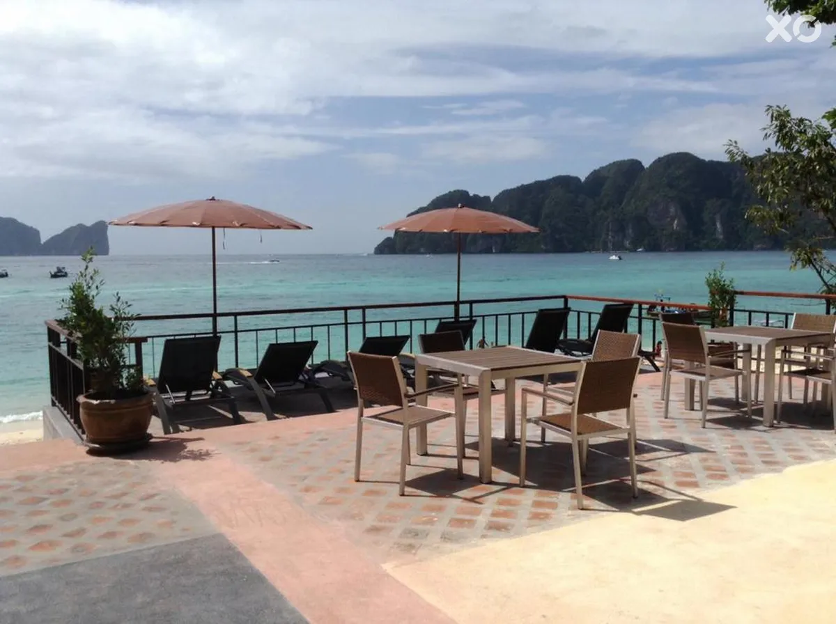Phi Phi Long Beach Resort & Villa