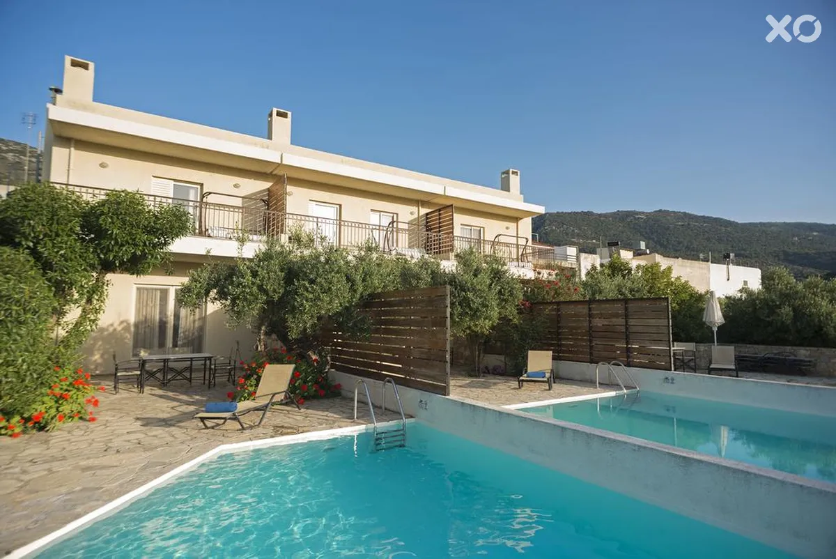 Istron Villas