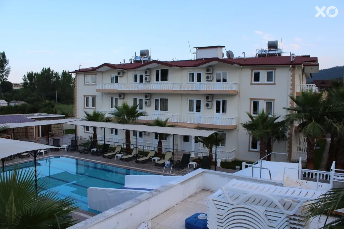 Gold Stone Hotel