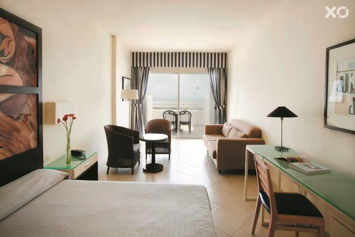 H10 Estepona Palace