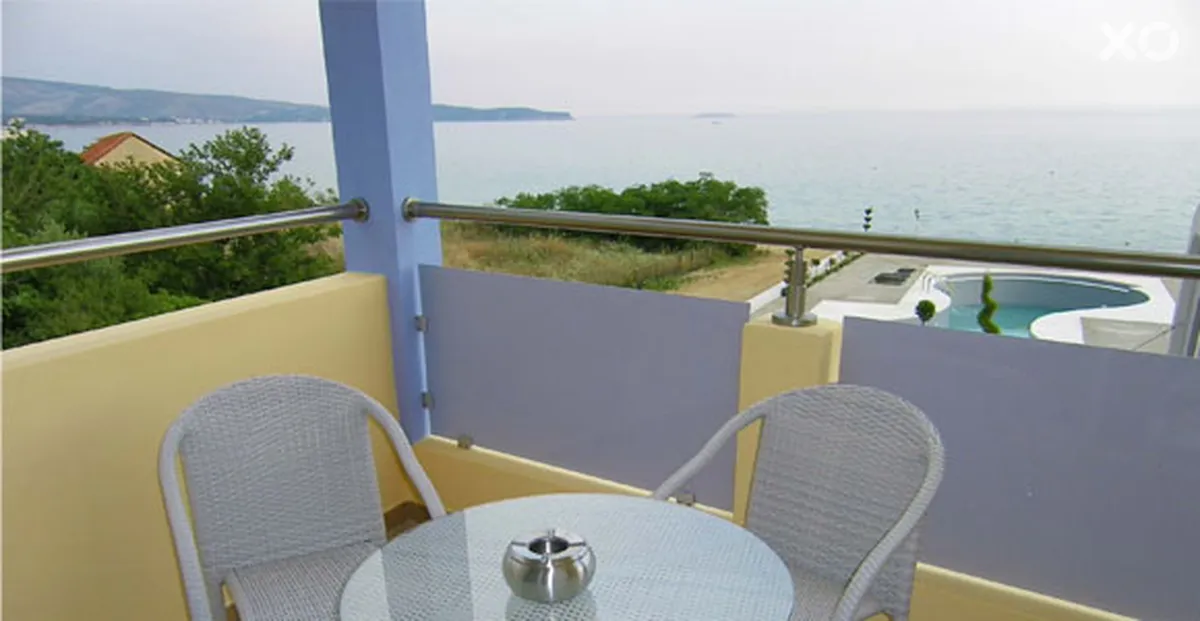 Sunray Hotel