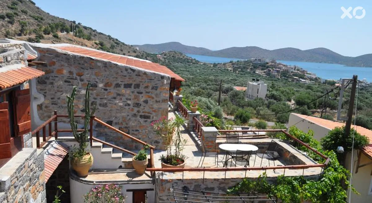Elounda Traditional Art Suites
