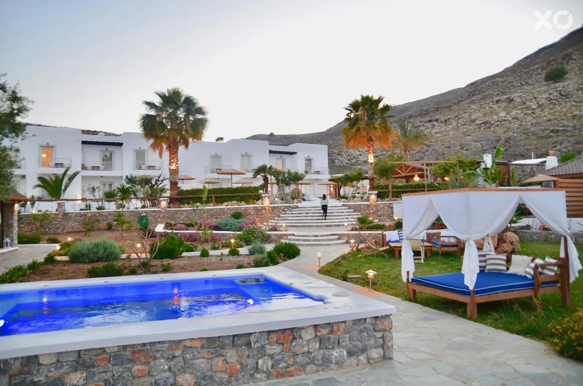 Caesars Gardens Hotel & Spa