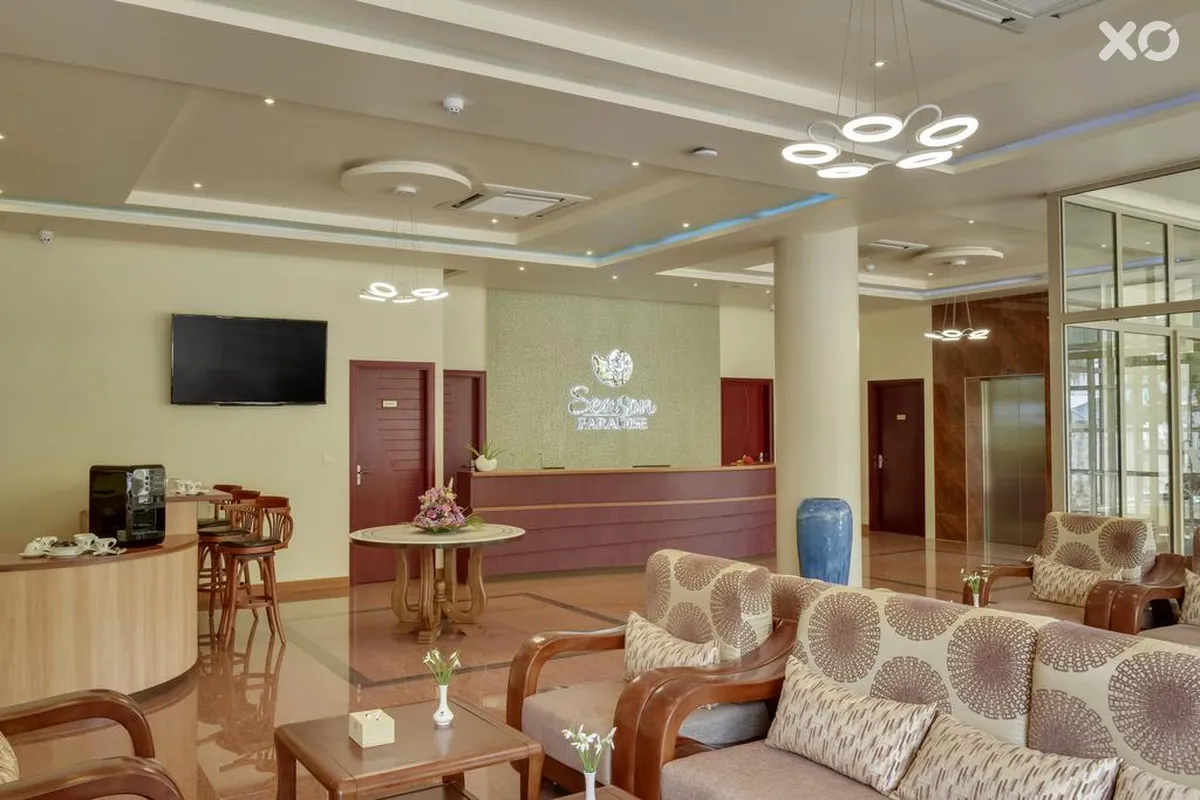 Season Paradise Guest House
