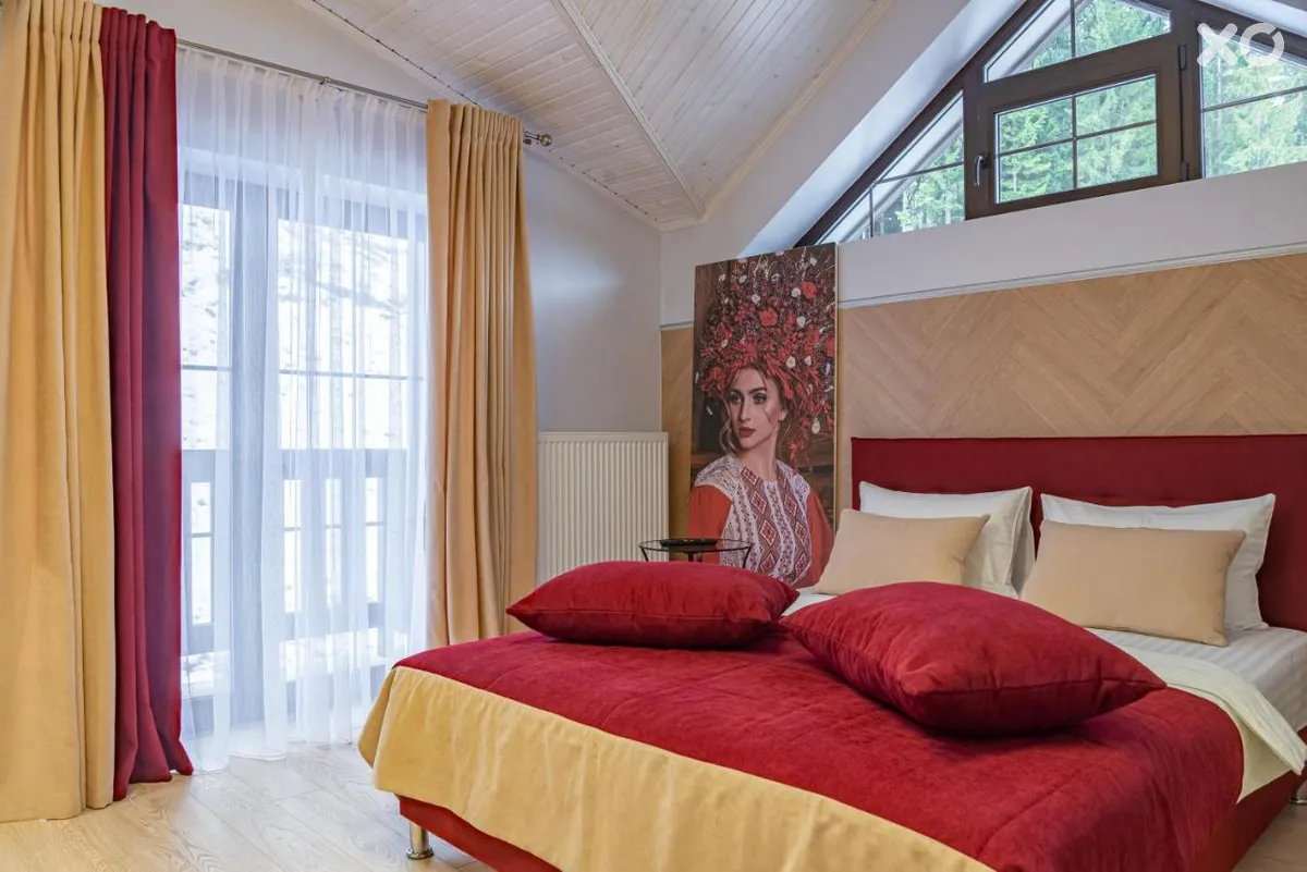Mal'ovanka Mountain Residence