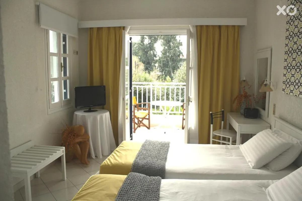 Hydrele Beach Hotel & Village