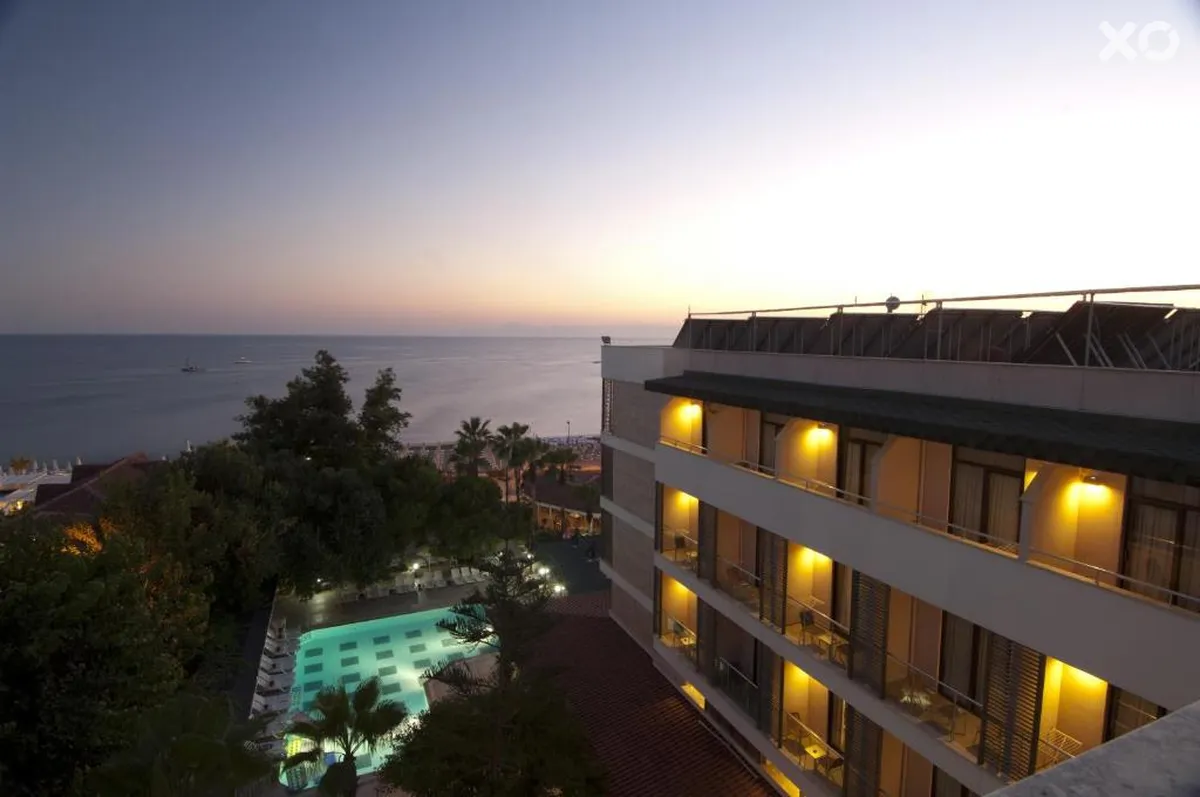 Trendy Side Beach Hotel