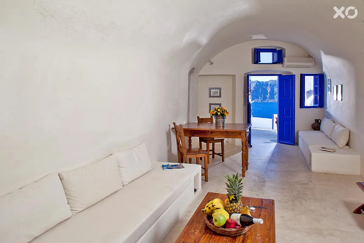 Oia Mare Villas