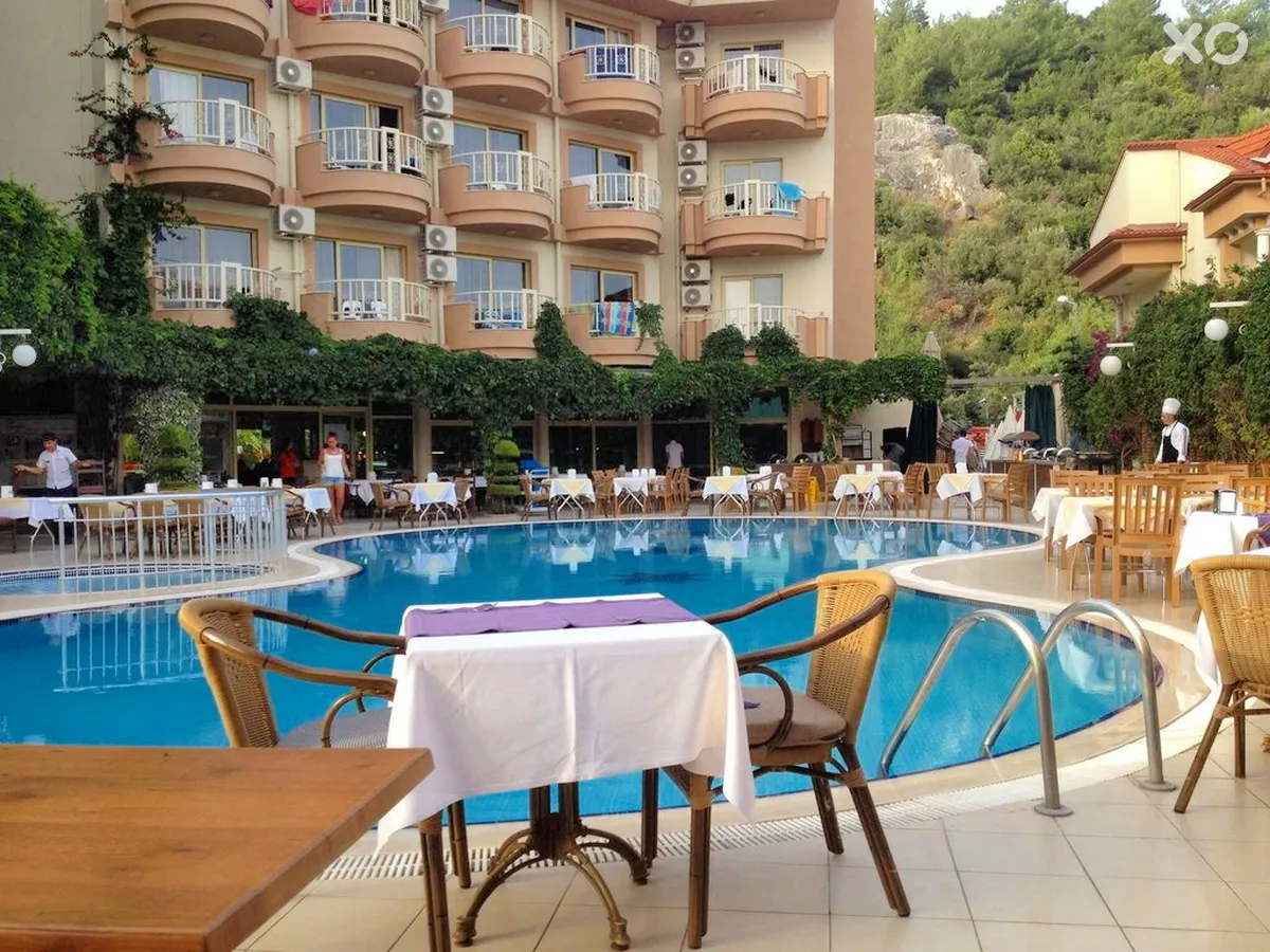 Grand Faros Hotel