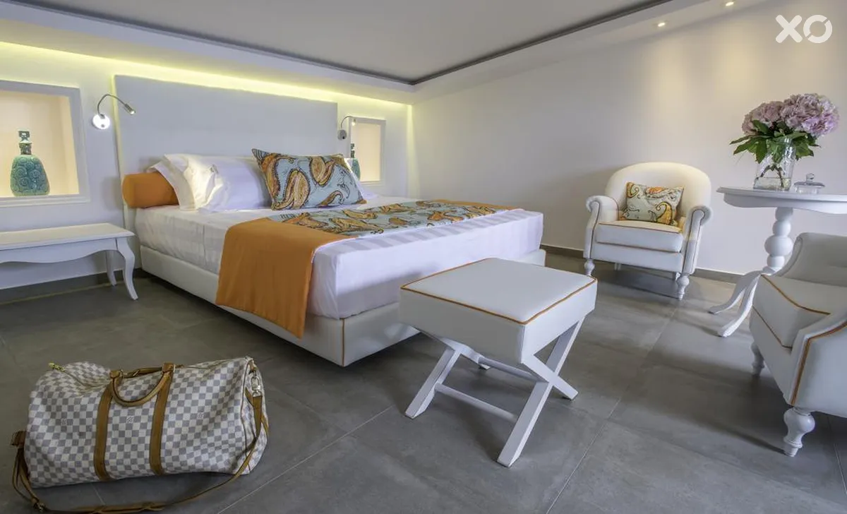 Avaton Luxury Villas Resort