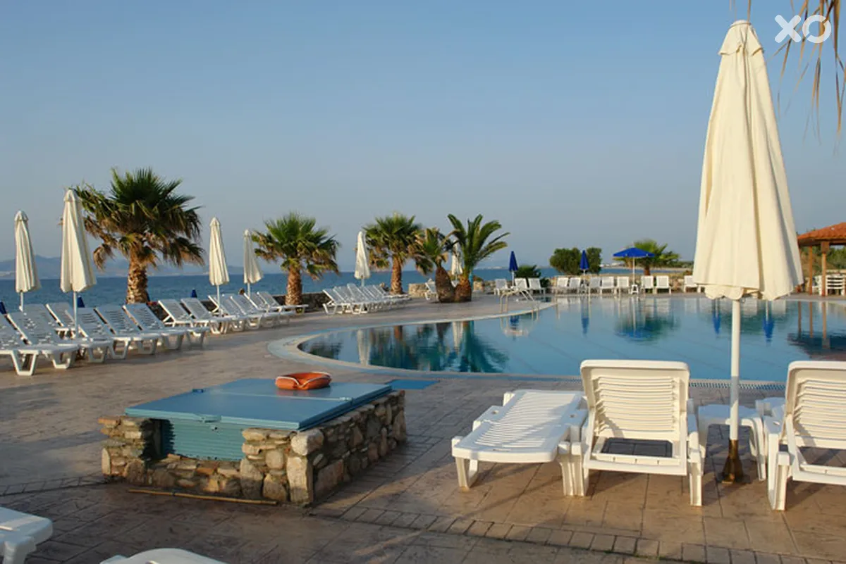 Irina Beach Hotel
