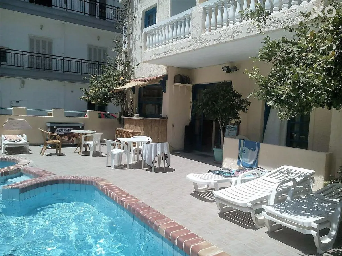 Aquarius Apartments