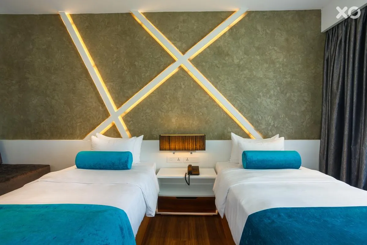 Camelot Beach Hotel