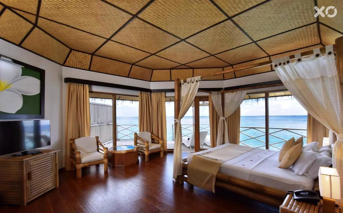 Angaga Island Resort & Spa