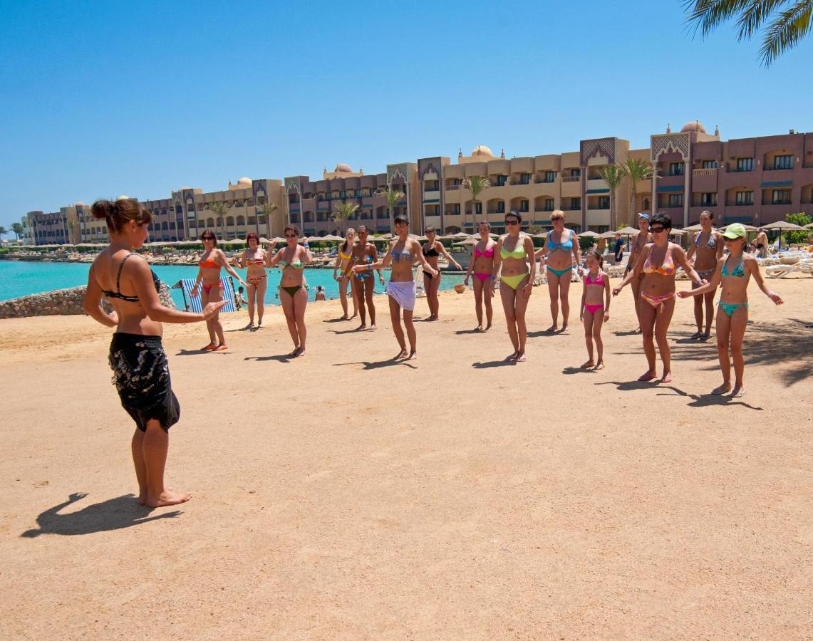 Sunny Days El Palacio