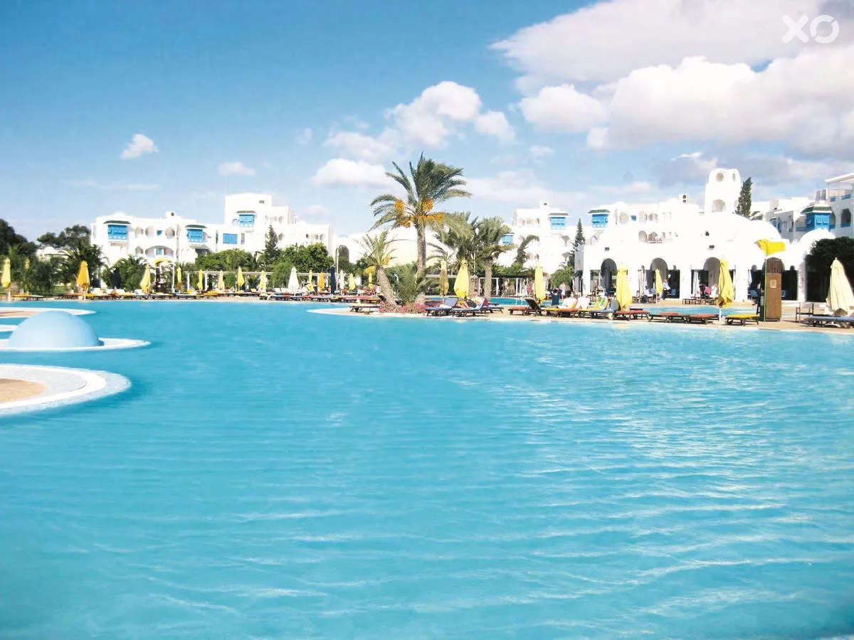Mirage Beach Club