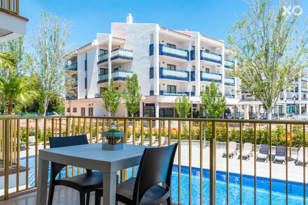 Pins Marina Apartments
