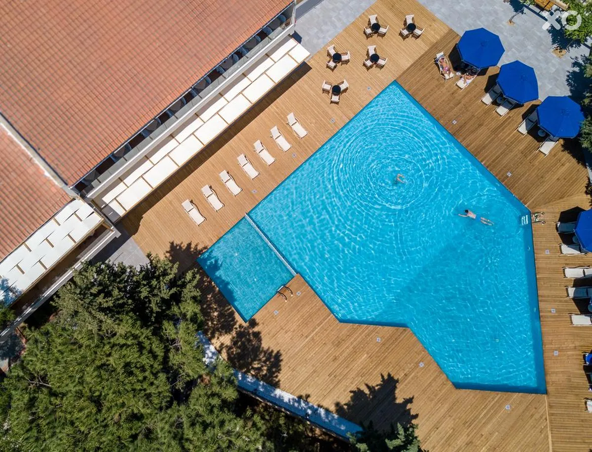 Zoe Hotel