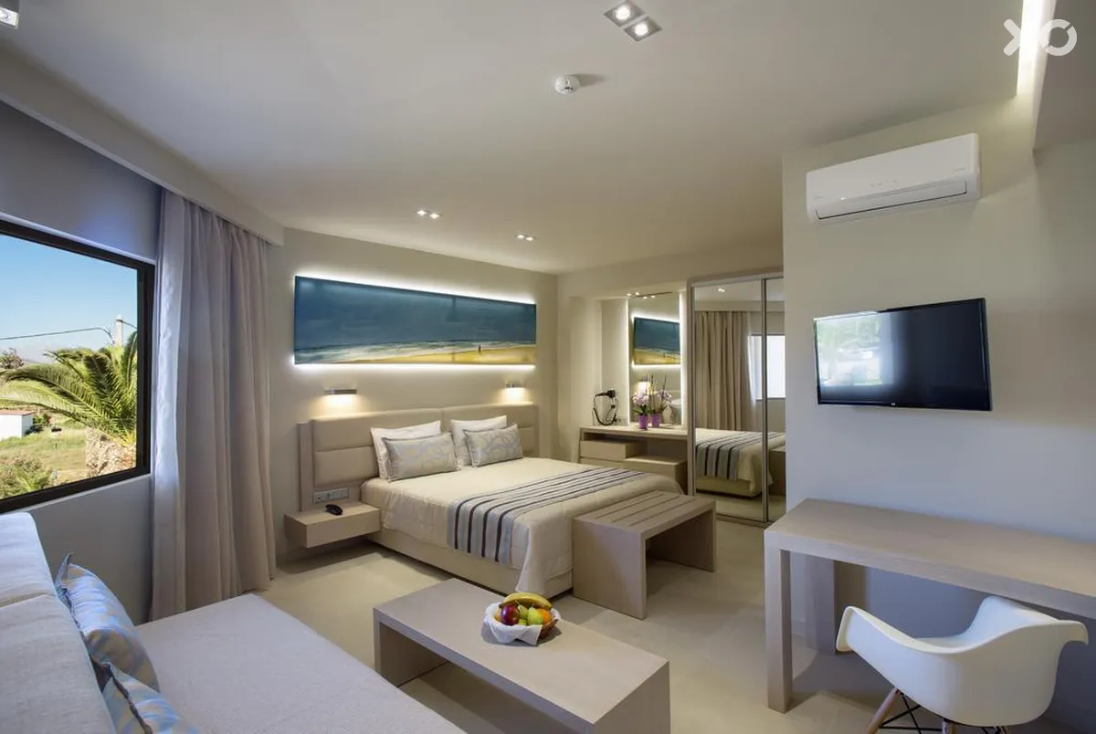 Marinos Beach Hotel