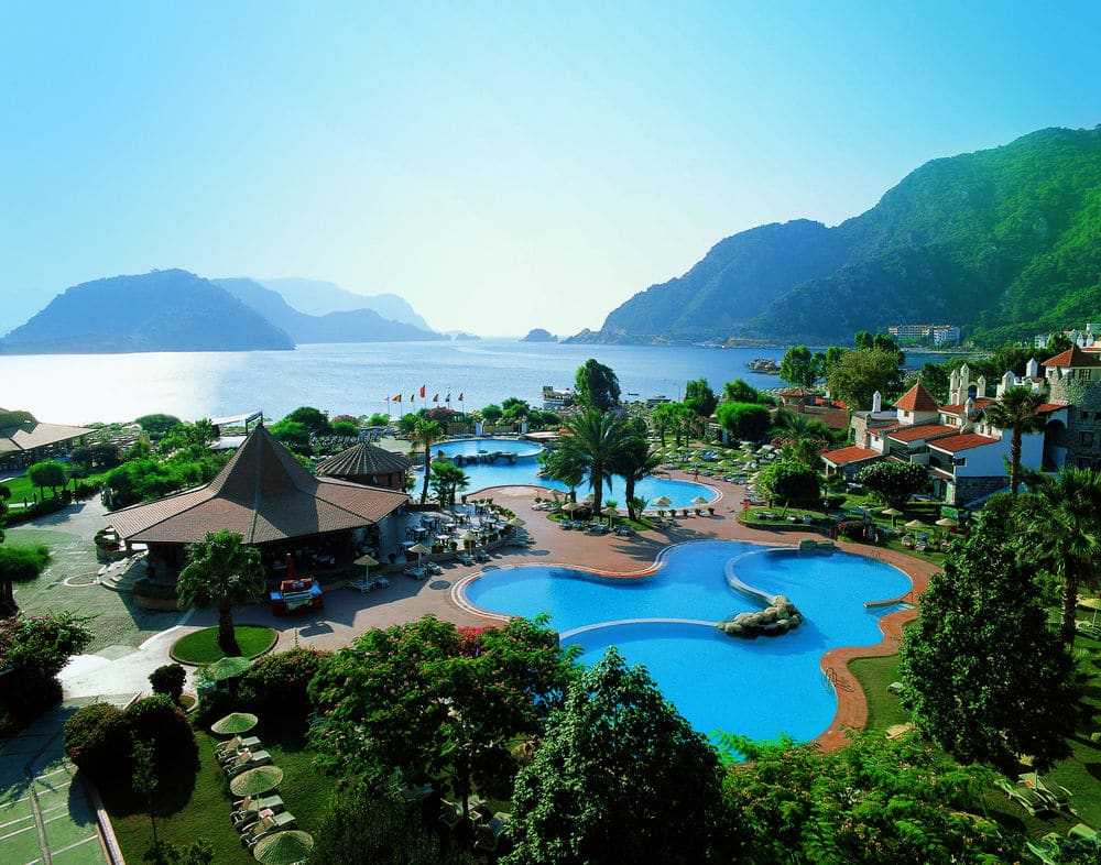 Top Pet Friendly Hotels чи куди звозити свого песика?