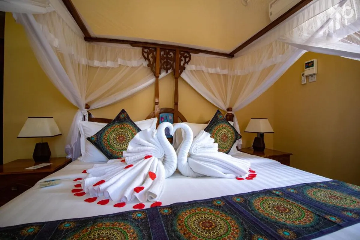 Sunny Palms Beach Bungalows