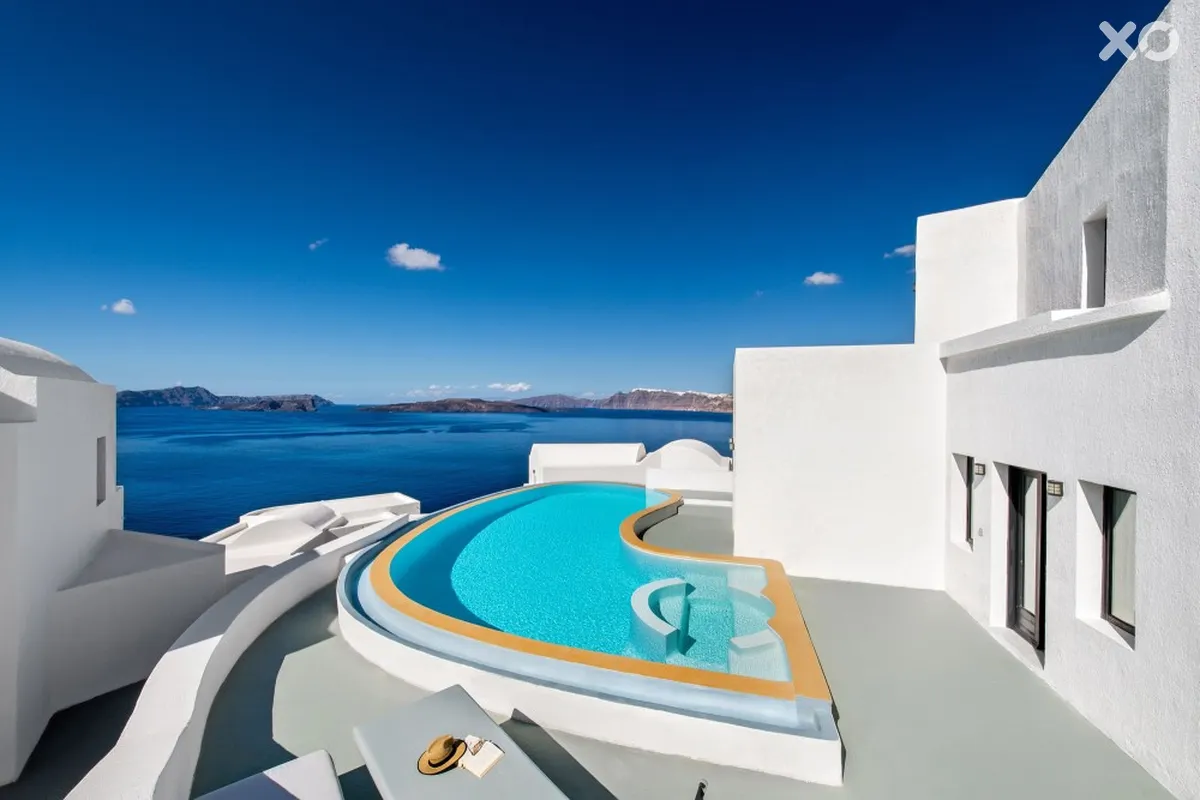 Ambassador Aegean Luxury Hotel & Suites