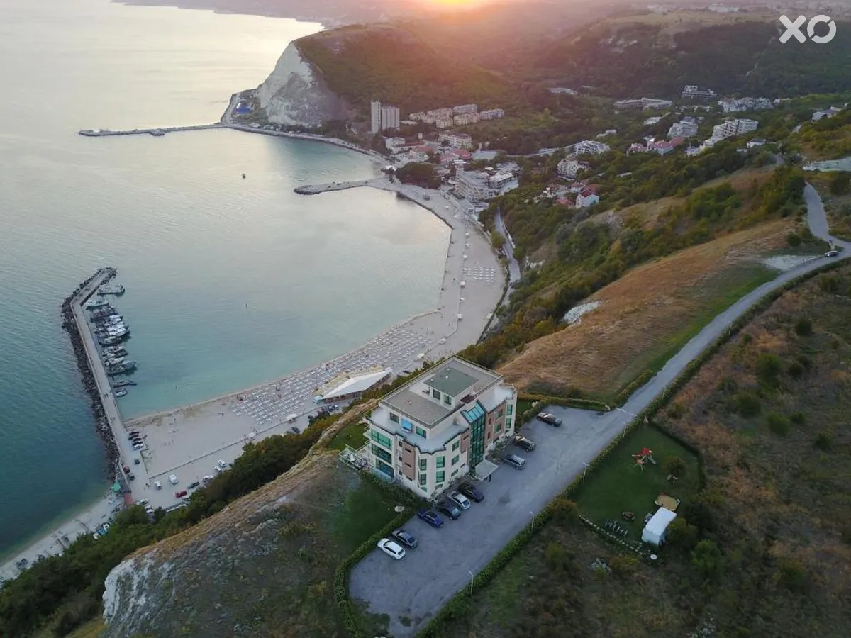 Calithea Complex