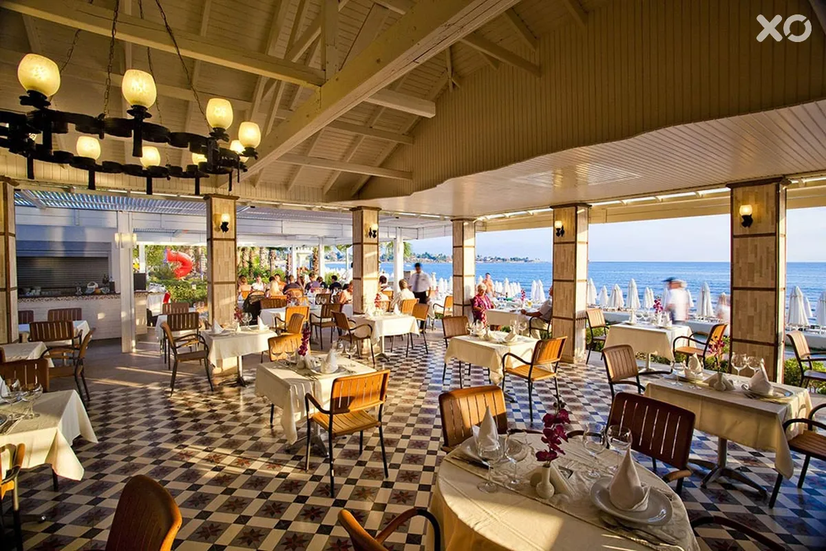 Side Star Beach Hotel
