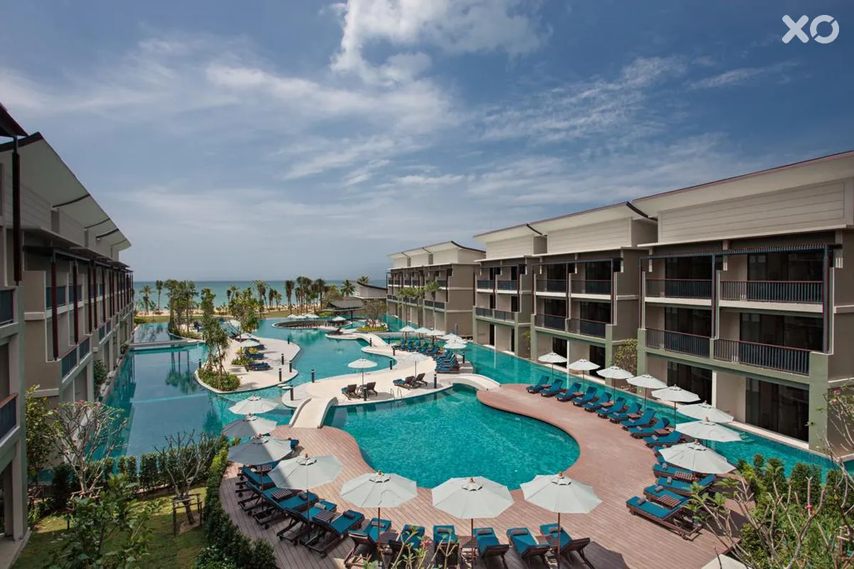 Le Meridien Khao Lak Resort & Spa