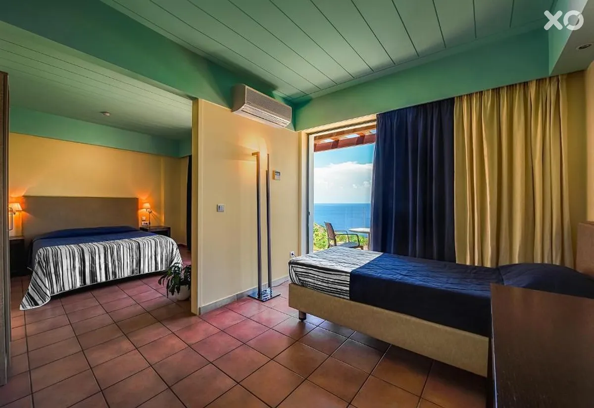 Apostolata Island Resort & Spa