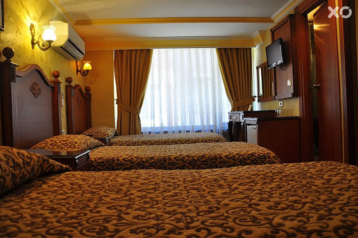 Kaya Madrid Hotel