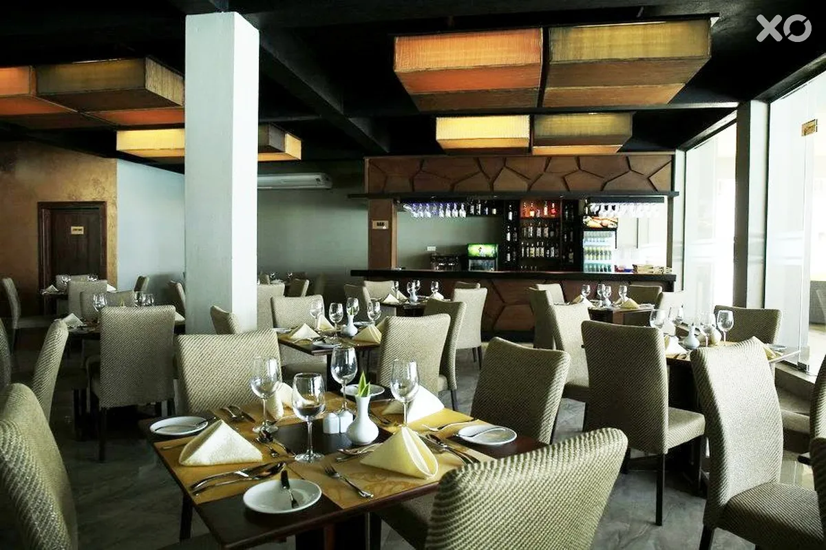 Avenra Beach Hotel